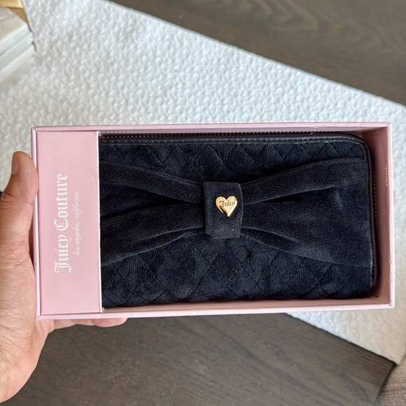 Juicy Couture Black Bow Wallet Viral BNWT - Picture 2 of 5